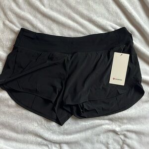 LuluLemon Speed Up MR Short 4” Black, Size 14